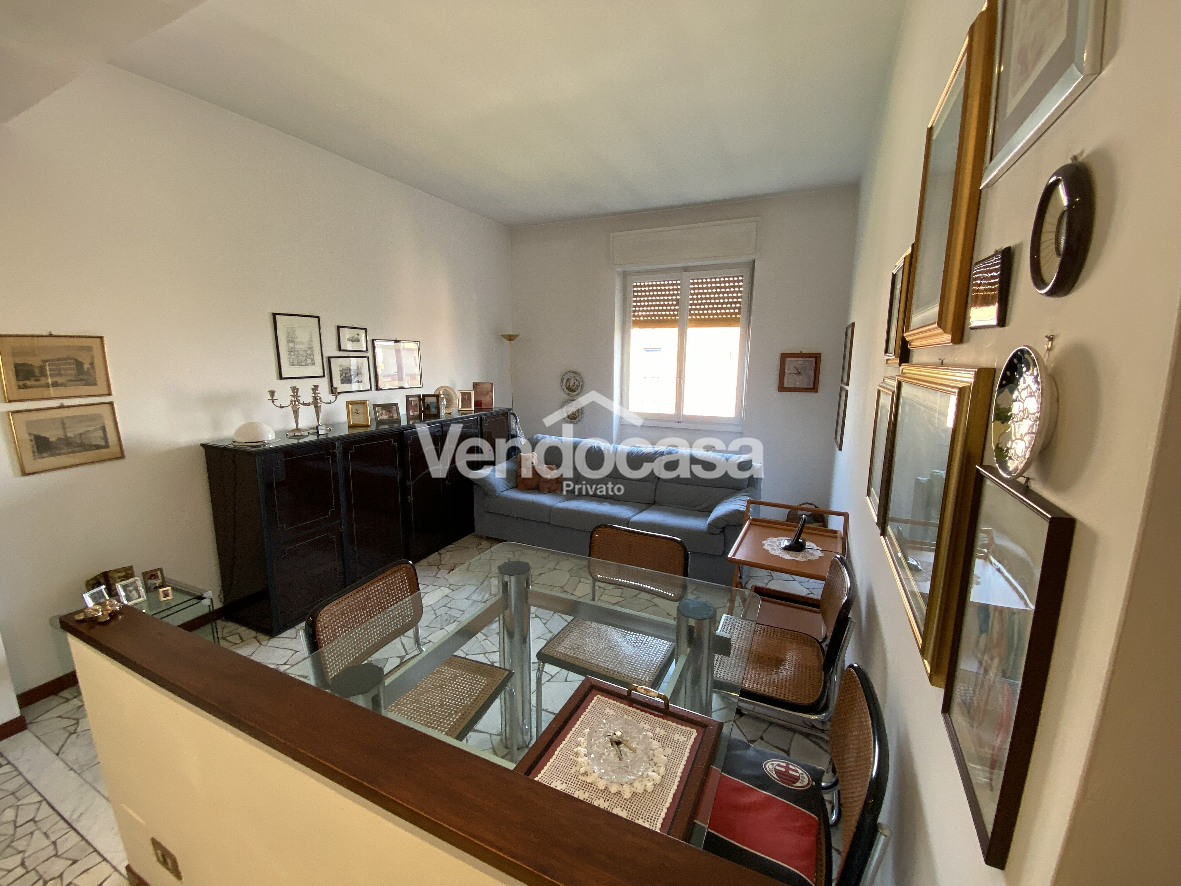 Vendesi appartamento trilocale